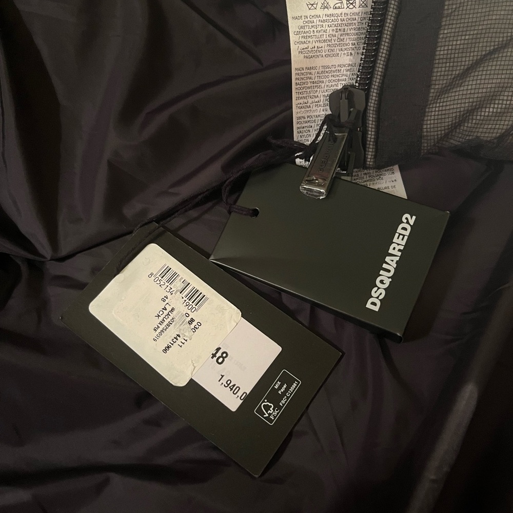 Dsquared2 Balaclava Puffer Jacket Medium brand new - Picture 7 of 9